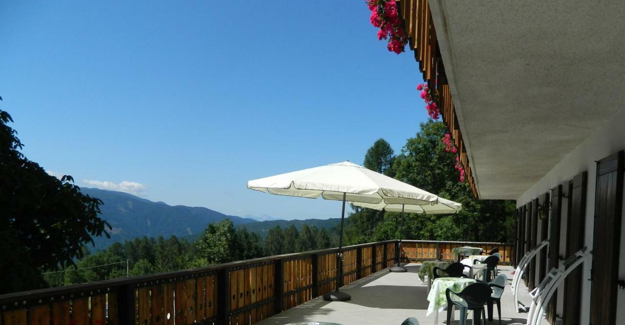 Hotel Ganzaie Daiano Екстериор снимка