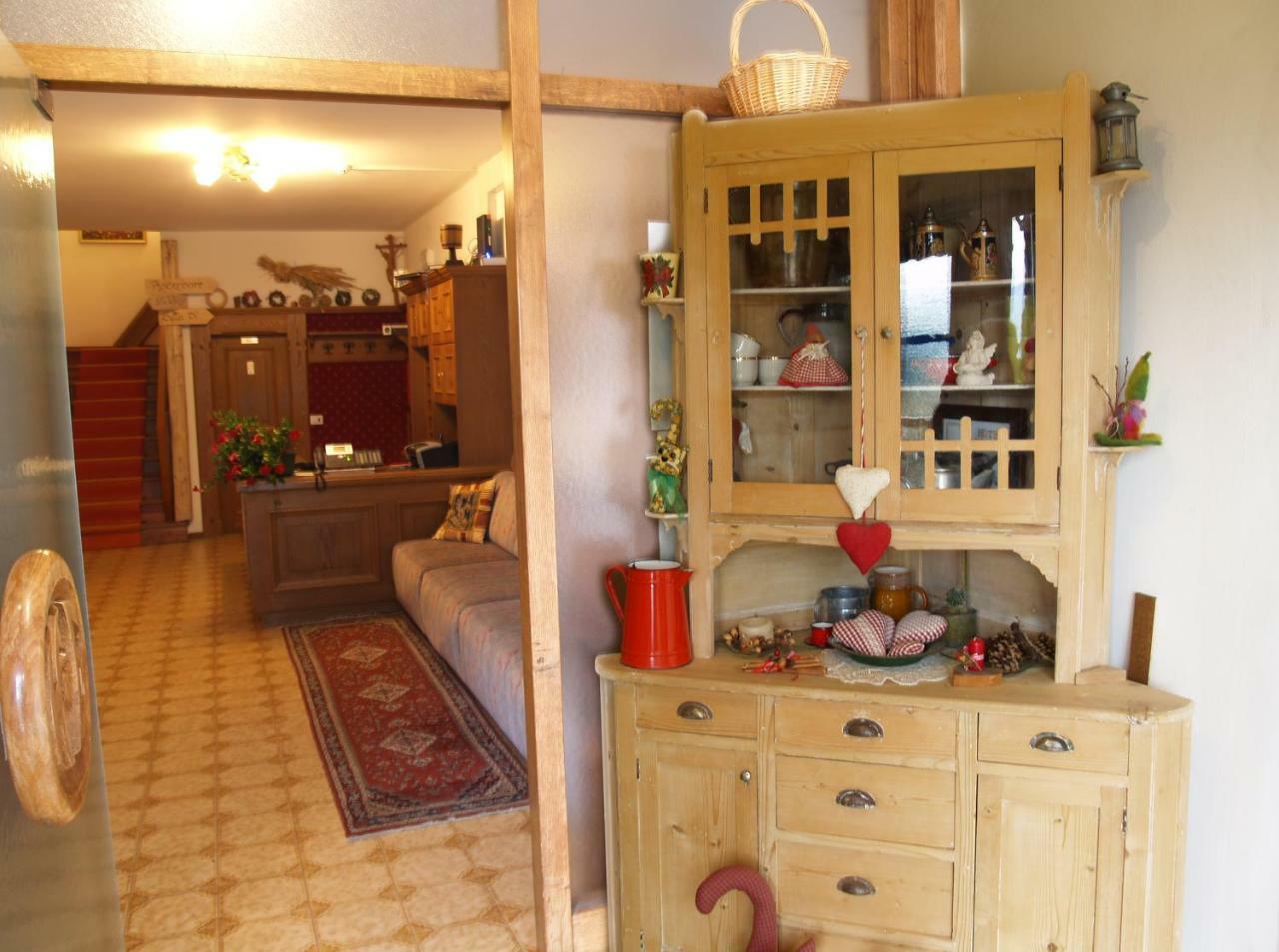 Hotel Ganzaie Daiano Екстериор снимка